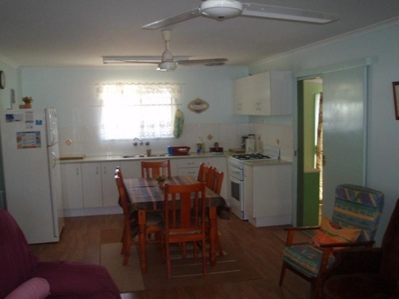 4 Hoffman Street,, Burrum Heads QLD 4659