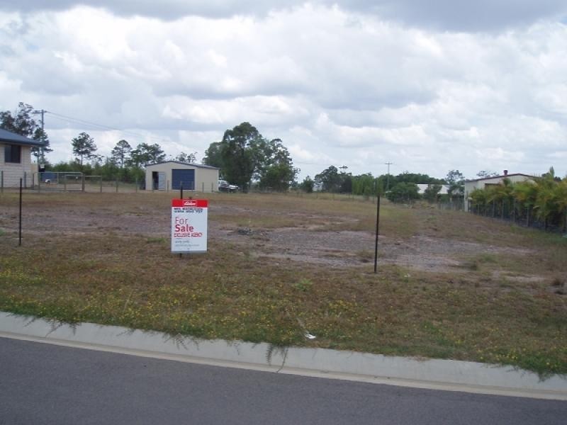 7 Jarrah Ct, Burrum Heads QLD 4659