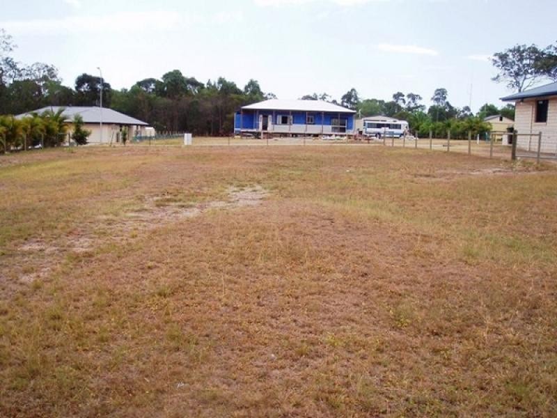 7 Jarrah Ct, Burrum Heads QLD 4659