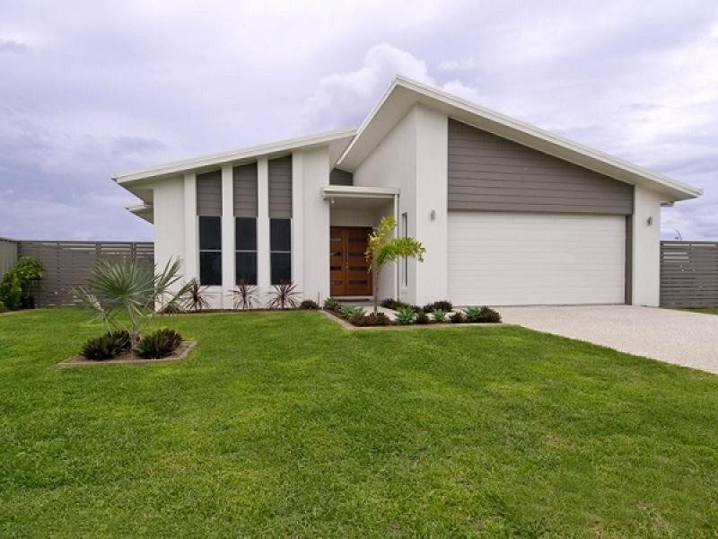 12 Honey Myrtle Close, Burrum Heads QLD 4659