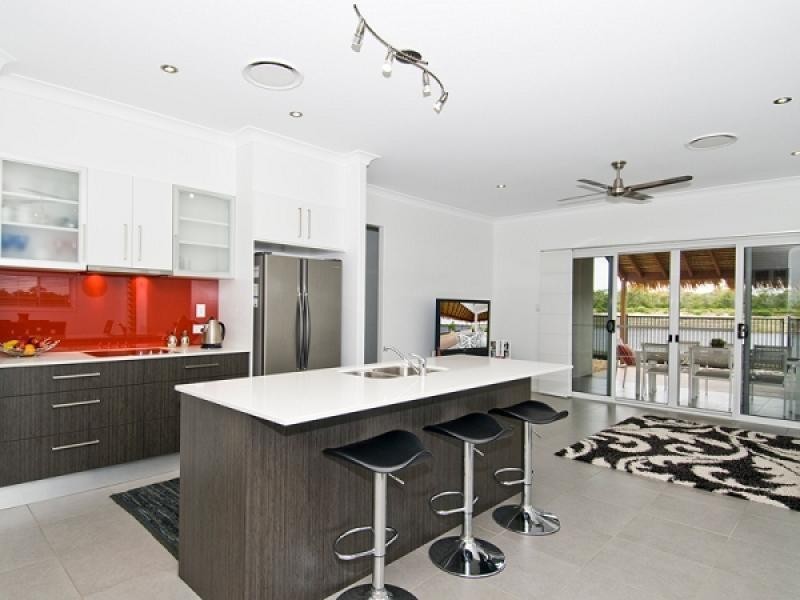 12 Honey Myrtle Close, Burrum Heads QLD 4659