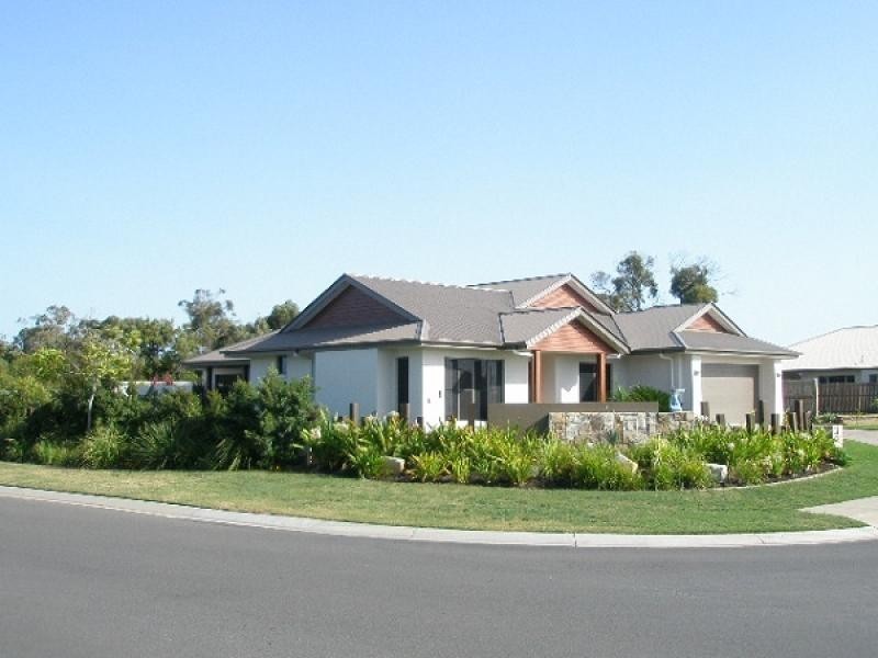 2 Lilly Pilly Drive, Burrum Heads QLD 4659