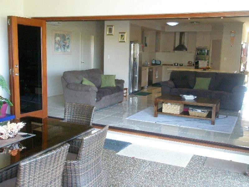 2 Lilly Pilly Drive, Burrum Heads QLD 4659