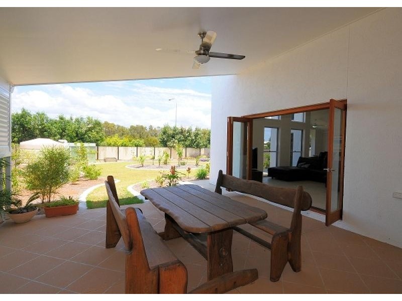 16 Noeme Street, Burrum Heads QLD 4659