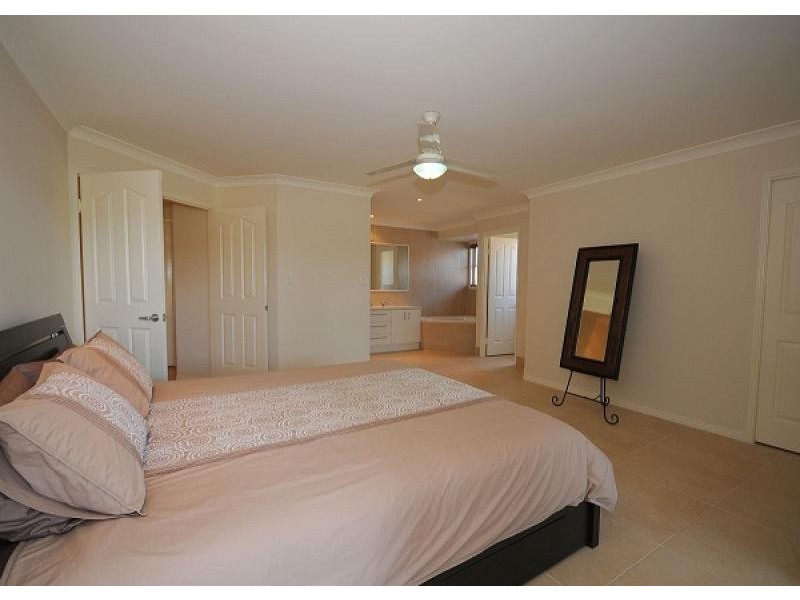 16 Noeme Street, Burrum Heads QLD 4659