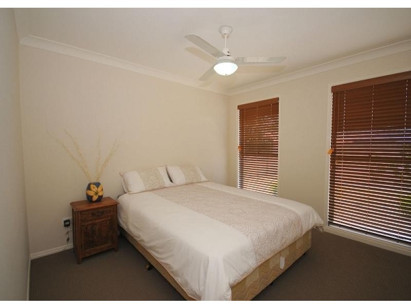 16 Noeme Street, Burrum Heads QLD 4659