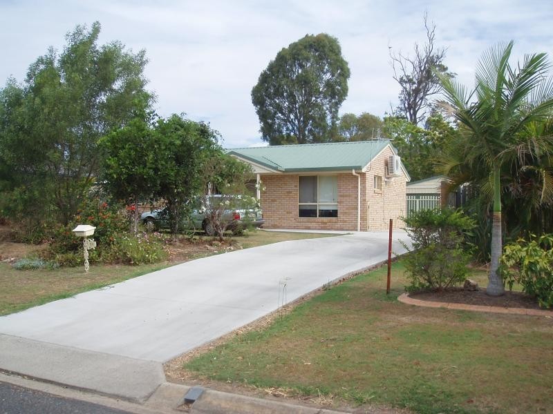 11 Beach Drive, Burrum Heads QLD 4659