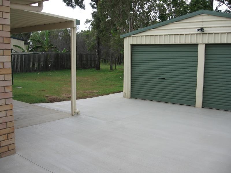 11 Beach Drive, Burrum Heads QLD 4659