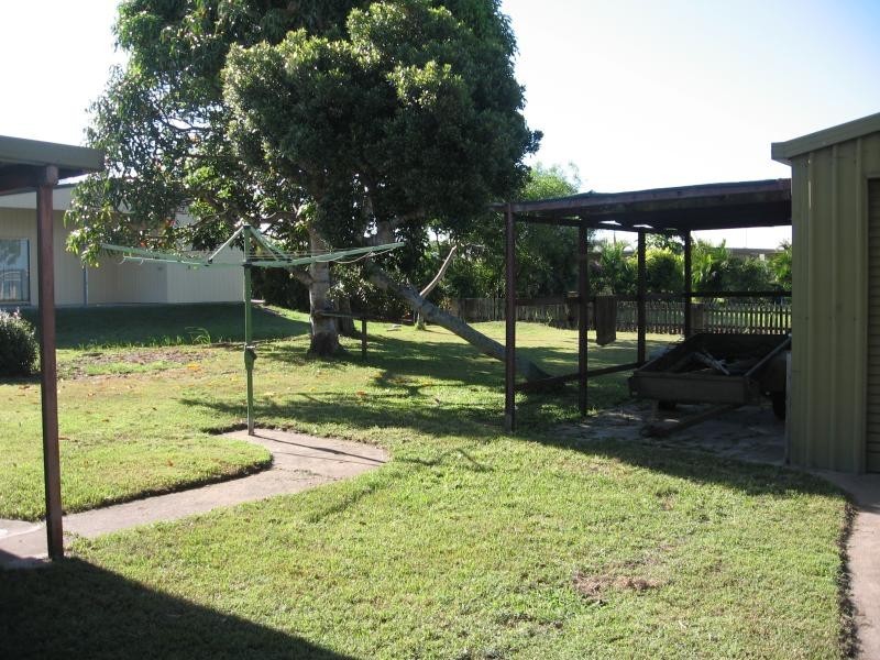 85 Riverview Drive, Burrum Heads QLD 4659