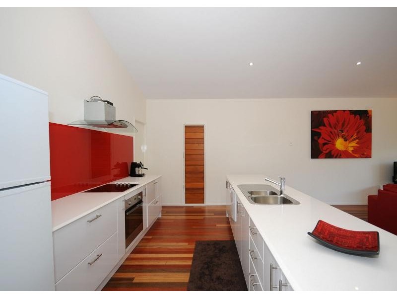 178 Kingfisher Pde, Toogoom QLD 4655