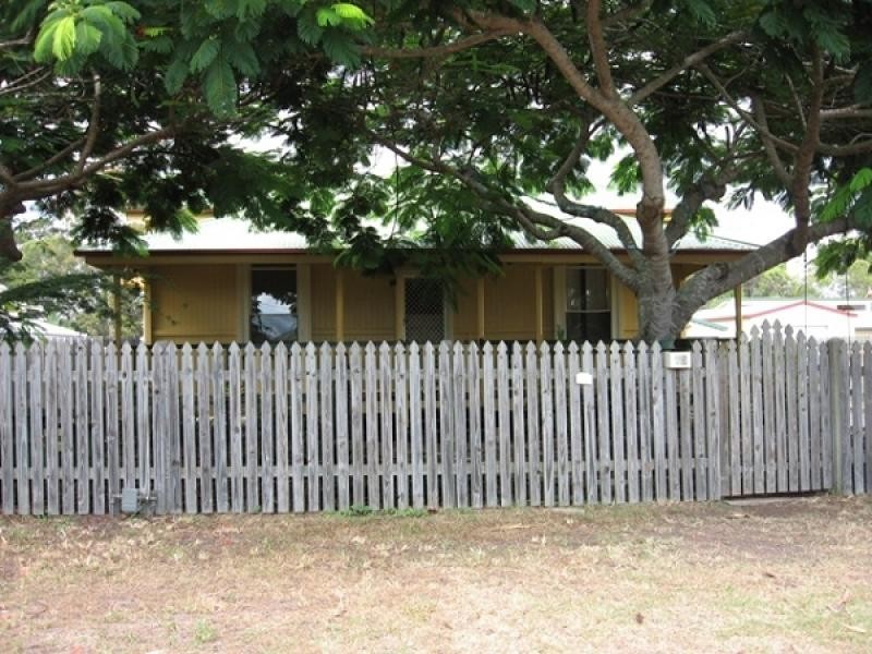 29 Moreton Street, Toogoom QLD 4655