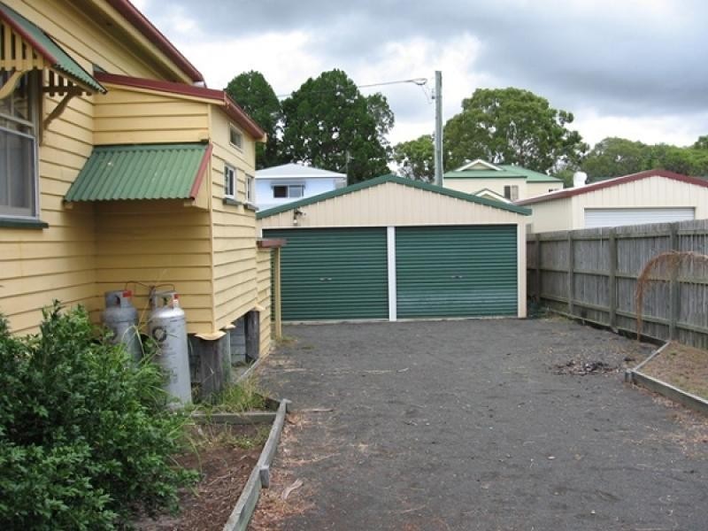29 Moreton Street, Toogoom QLD 4655