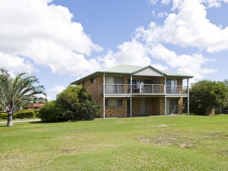 48 Beach Drive, Burrum Heads QLD 4659
