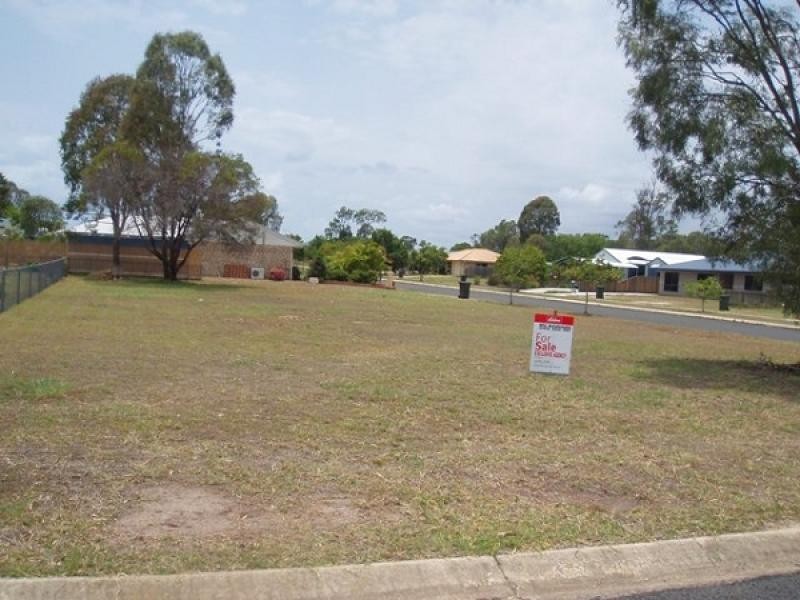 2 Beach Drive, Burrum Heads QLD 4659