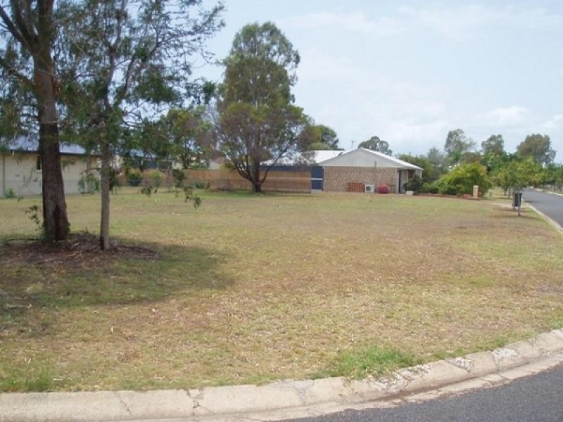 2 Beach Drive, Burrum Heads QLD 4659