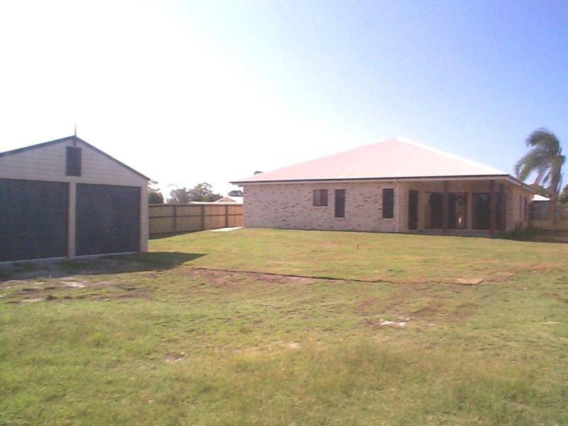 53 Sunrise Crescent, Burrum Heads QLD 4659