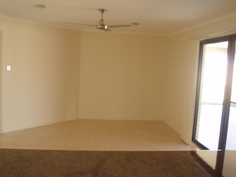 31 Louise Drive, Burrum Heads QLD 4659