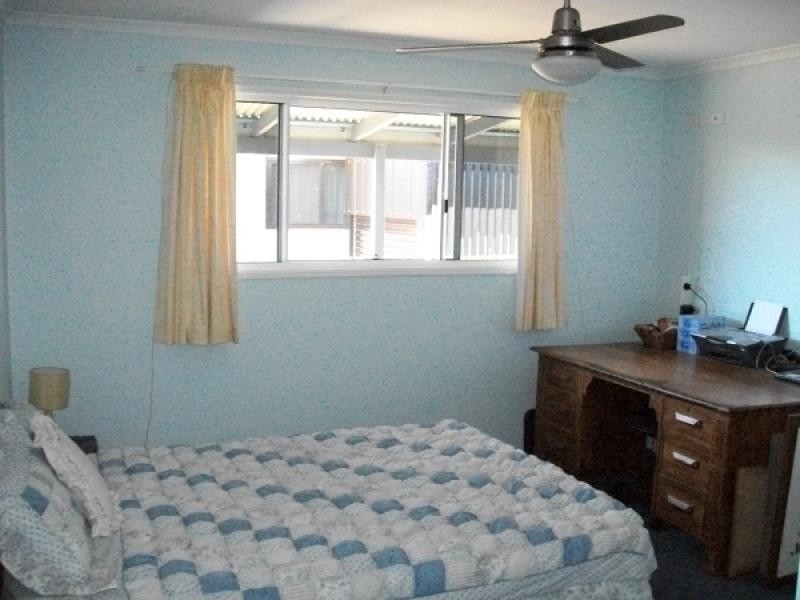 33 Sunrise Crescent, Burrum Heads QLD 4659