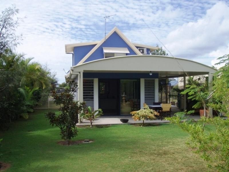 15 Lakeside Drive,, Burrum Heads QLD 4659