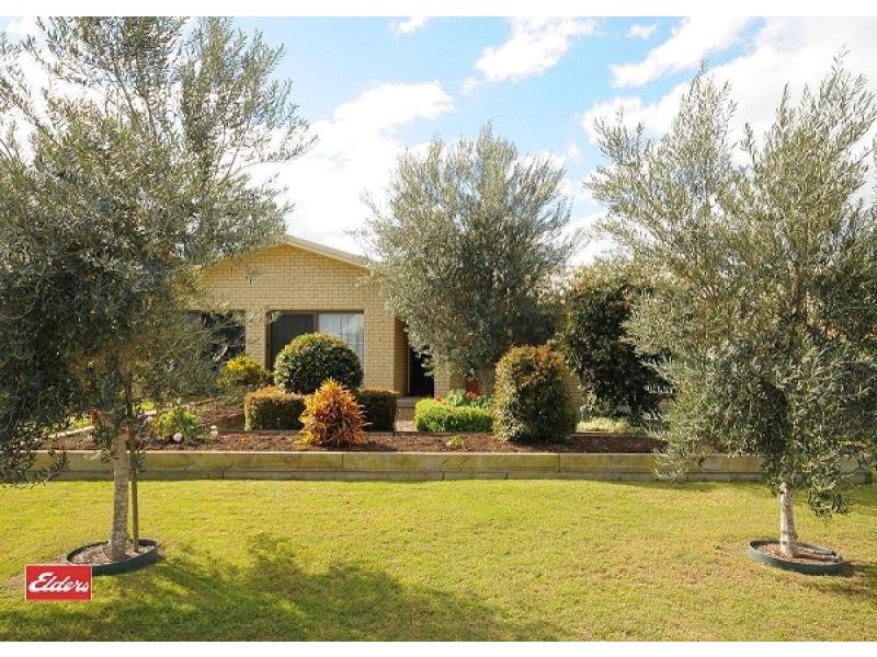 50 Riverview Drive, Burrum Heads QLD 4659