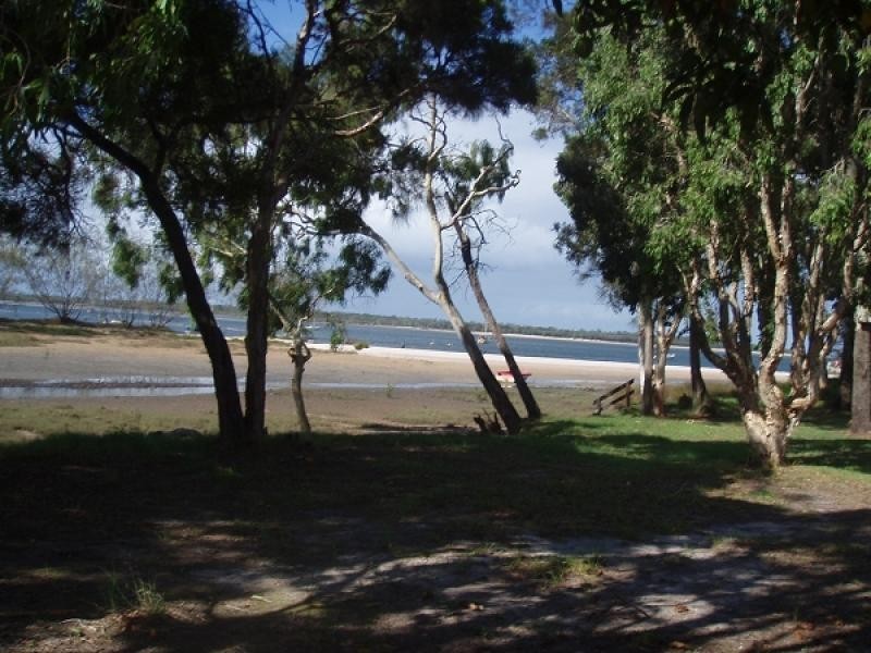 84 Riverview Drive, Burrum Heads QLD 4659