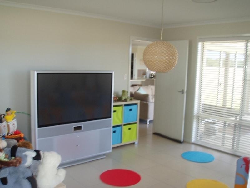 5 Honey Myrtle Close, Burrum Heads QLD 4659