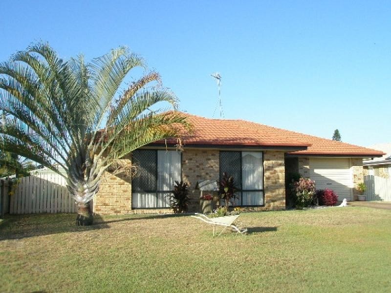14 Warringal Court, Burrum Heads QLD 4659