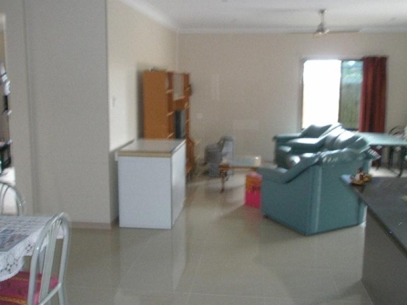 33 Traviston Way, Burrum Heads QLD 4659