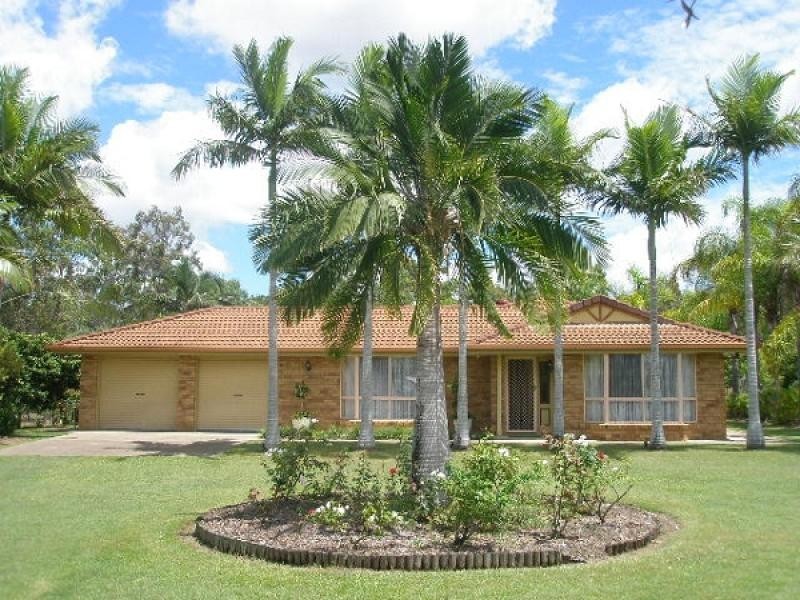 2 Thomas Street, Howard QLD 4659