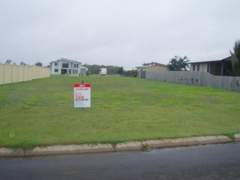 39 Traviston Way, Burrum Heads QLD 4659