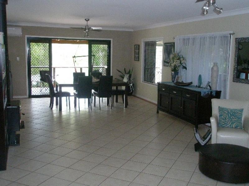 35 Dreamtime Avenue, Burrum Heads QLD 4659