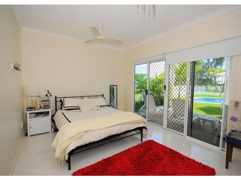 24 Sandcastles Circuit, Burrum Heads QLD 4659