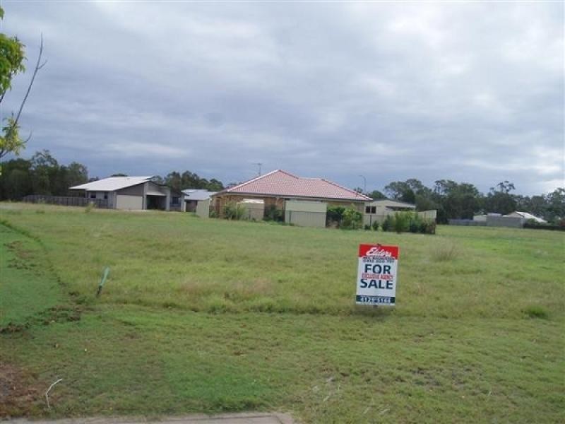 49 Lucas Drive, Burrum Heads QLD 4659