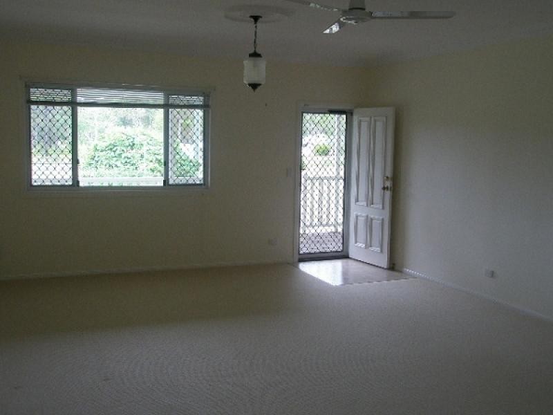 6 Lorikeet Drive, Burrum Heads QLD 4659