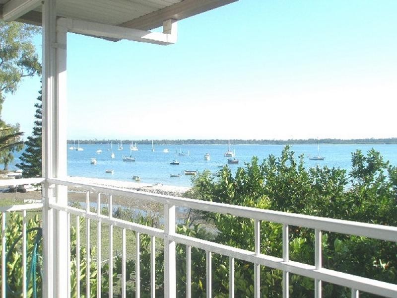 68 Riverview Drive, Burrum Heads QLD 4659