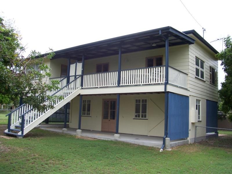 15 Dudley Street, Burrum Heads QLD 4659