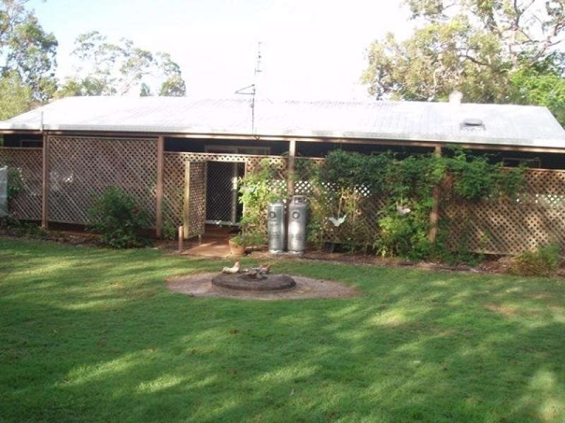 15 Dreamtime Av, Burrum Heads QLD 4659