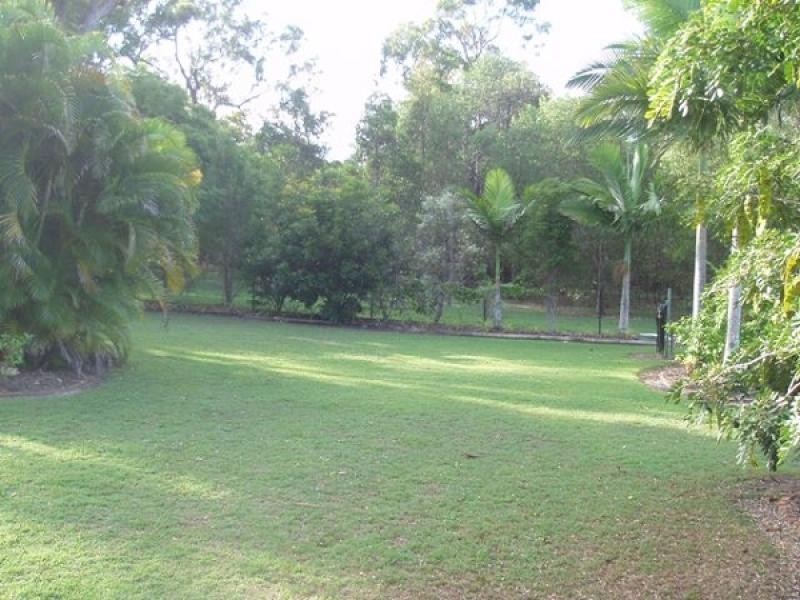 15 Dreamtime Av, Burrum Heads QLD 4659