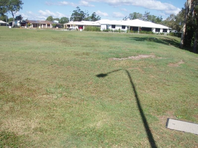 32 Barramundi Drive, Burrum Heads QLD 4659