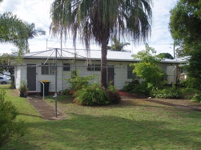 6 CASSIA STREET, Burrum Heads QLD 4659