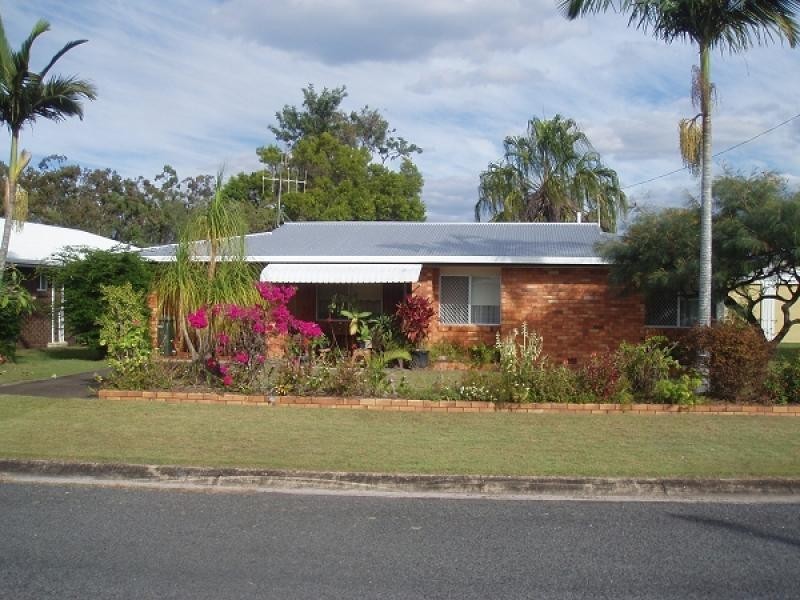 6 CASSIA STREET, Burrum Heads QLD 4659