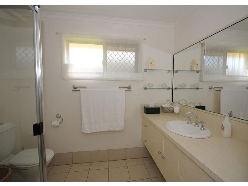 50 Riverview Drive, Burrum Heads QLD 4659