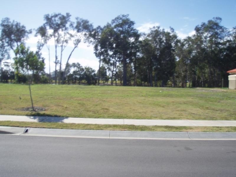 15 Sirenia Drive, Burrum Heads QLD 4659