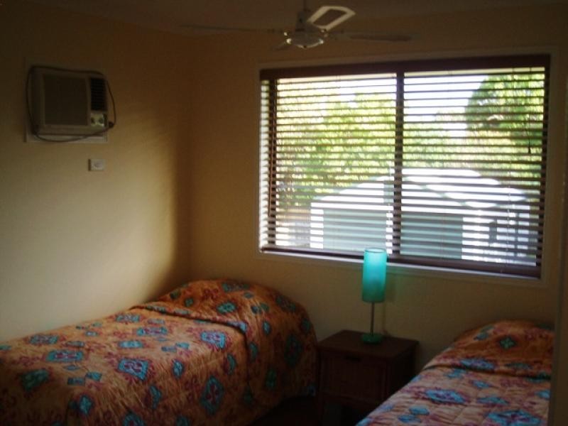 77 Burrum Street, Burrum Heads QLD 4659