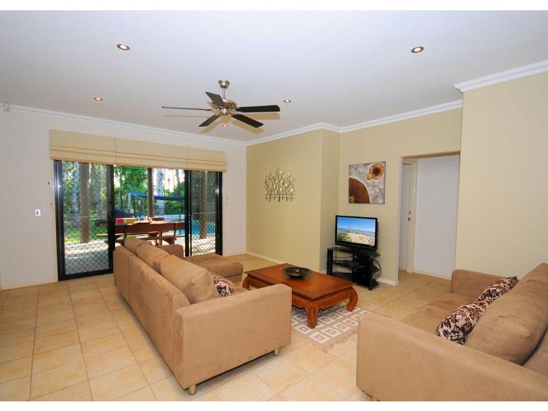 38 Shellcot, Toogoom QLD 4655