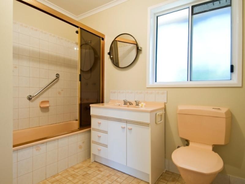 37 Beach Drive, Burrum Heads QLD 4659