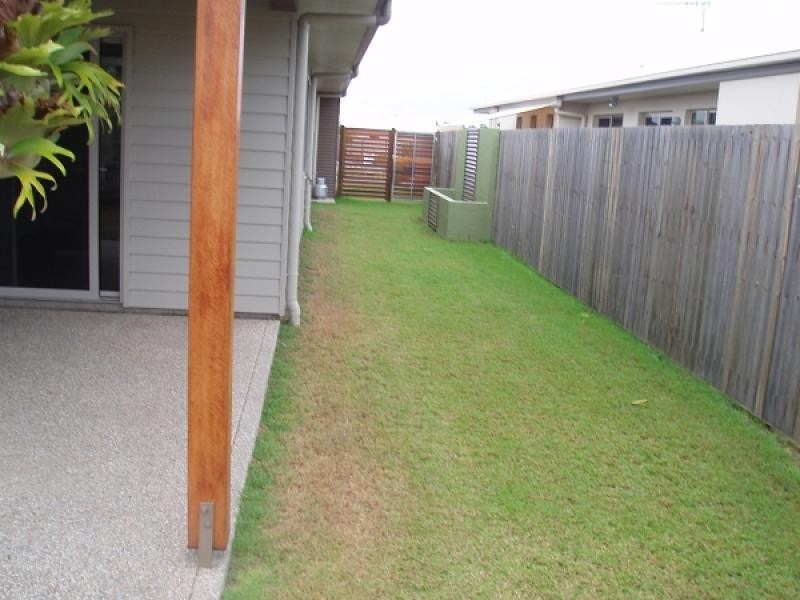 8 Lilly Pilly Drive, Burrum Heads QLD 4659