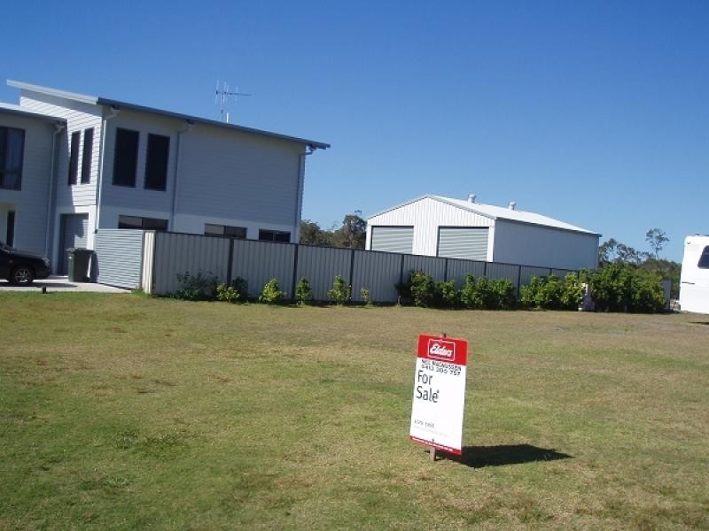 12 Traviston Way, Burrum Heads QLD 4659