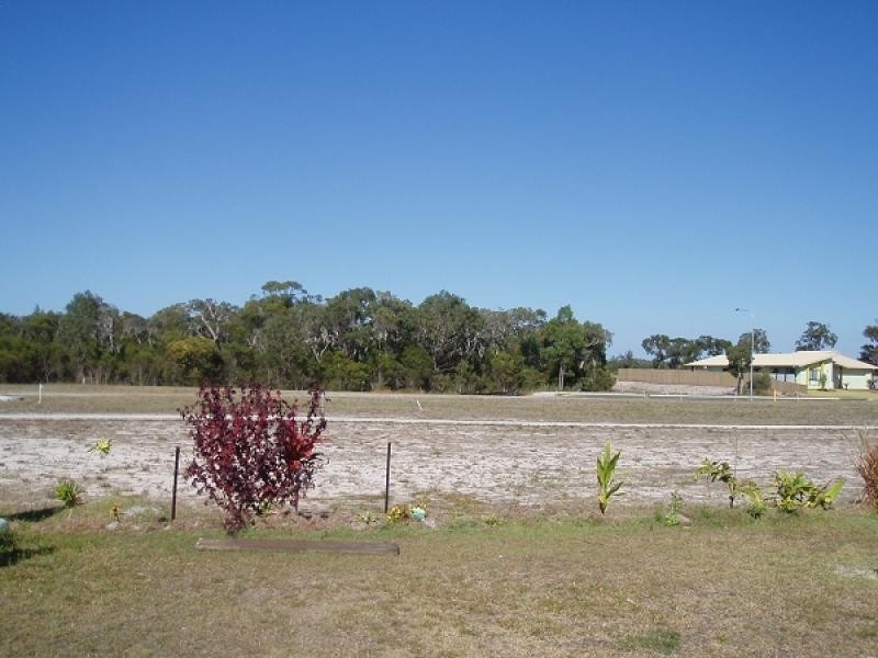 12 Traviston Way, Burrum Heads QLD 4659