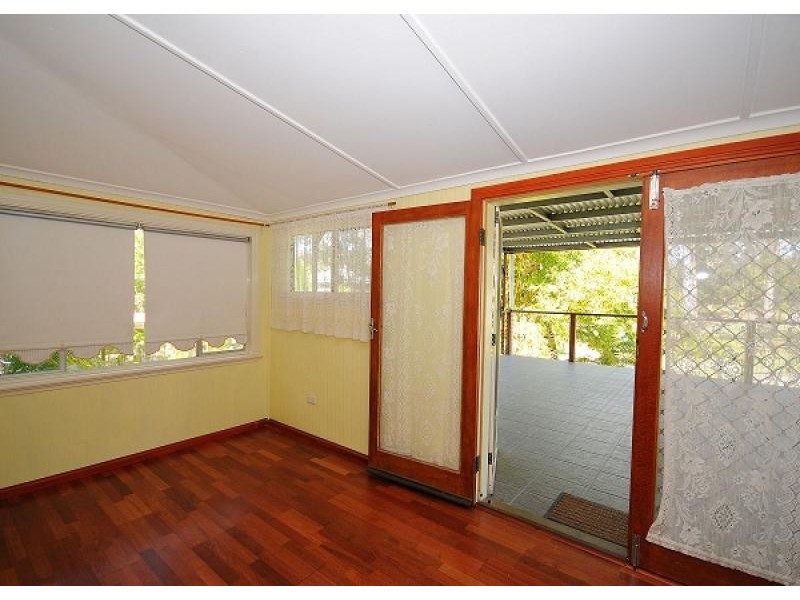 5 Dreamtime Avenue, Burrum Heads QLD 4659